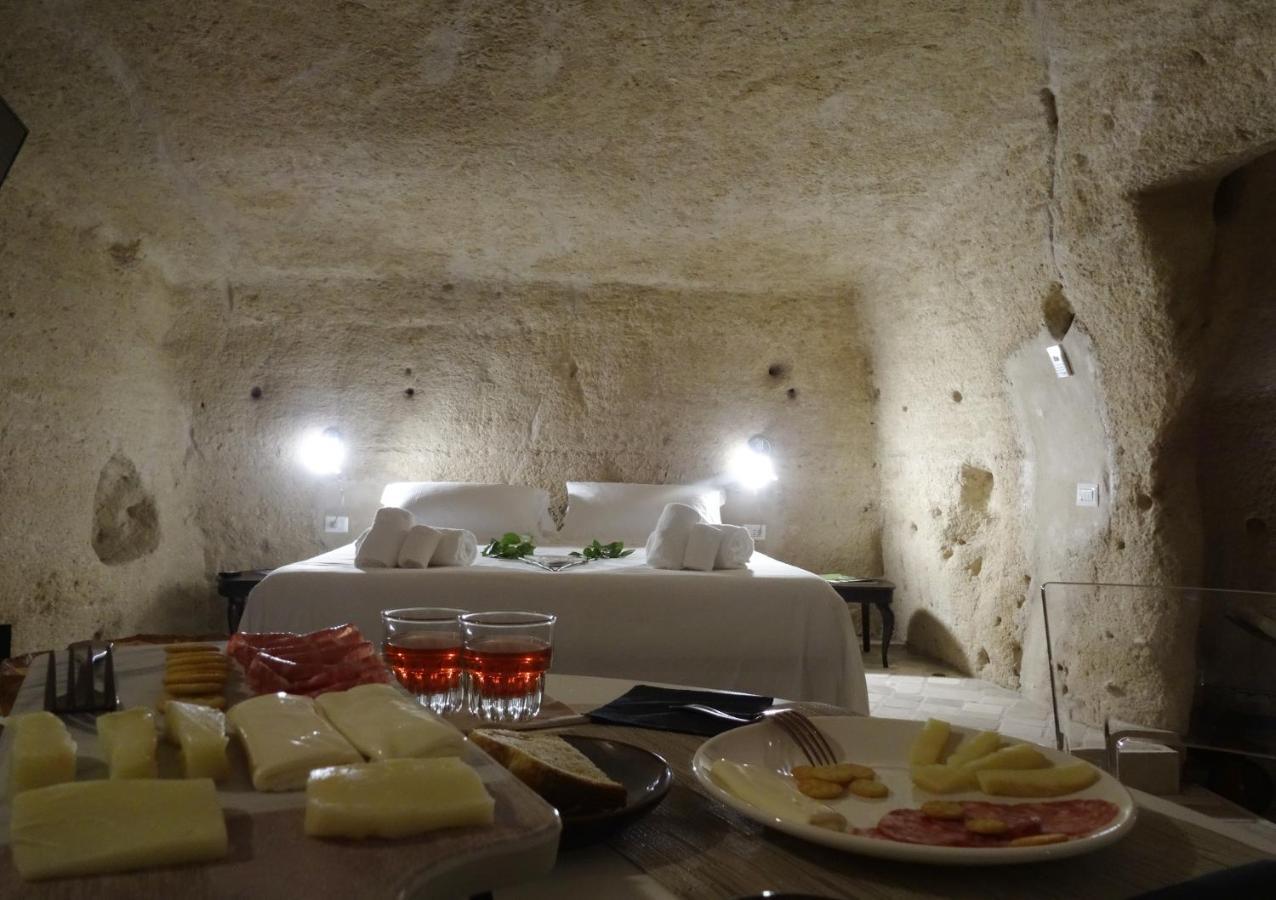 La Dimora Delle 3 Zie Hotel Matera Exterior photo