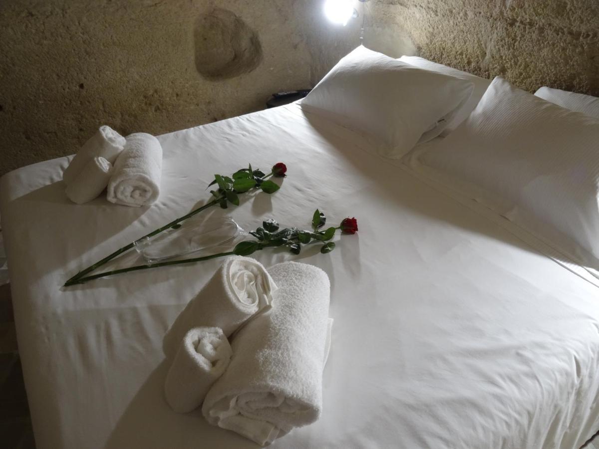 La Dimora Delle 3 Zie Hotel Matera Exterior photo