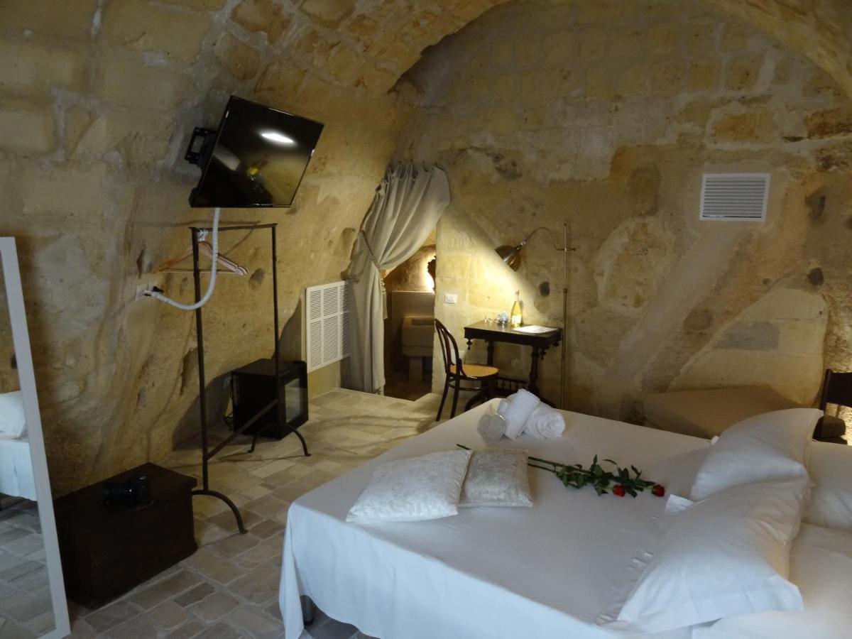 La Dimora Delle 3 Zie Hotel Matera Exterior photo